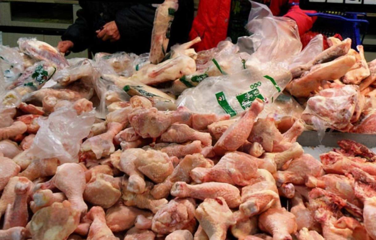 冰冻鸡腿来源揭秘 低价背后与长期食用的真相